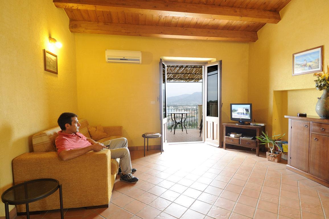 Residence Casa Torretta จอโยซามาเรอา ภายนอก รูปภาพ